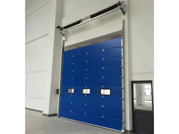 工業(yè)提升門